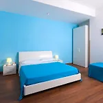 Sunflower Nocleg ze śniadaniem 3*